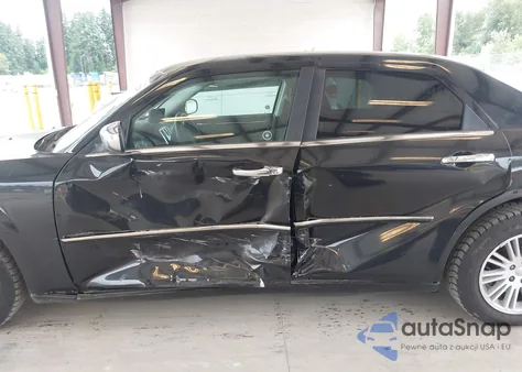 2010 Chrysler 300 Touring from USA, damaged, VIN 2C3CA5CV8AH163219